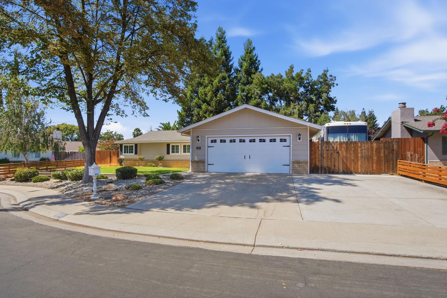 933 Guava Dr, Modesto, CA 95356