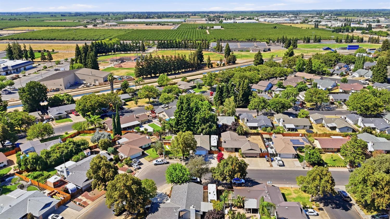 933 Guava Dr, Modesto, CA 95356