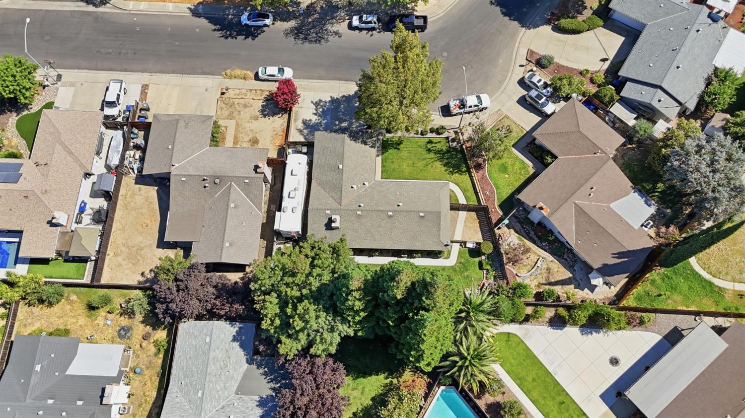 933 Guava Dr, Modesto, CA 95356