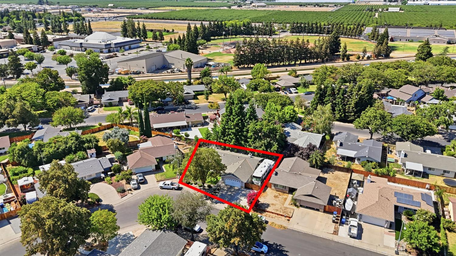 933 Guava Dr, Modesto, CA 95356
