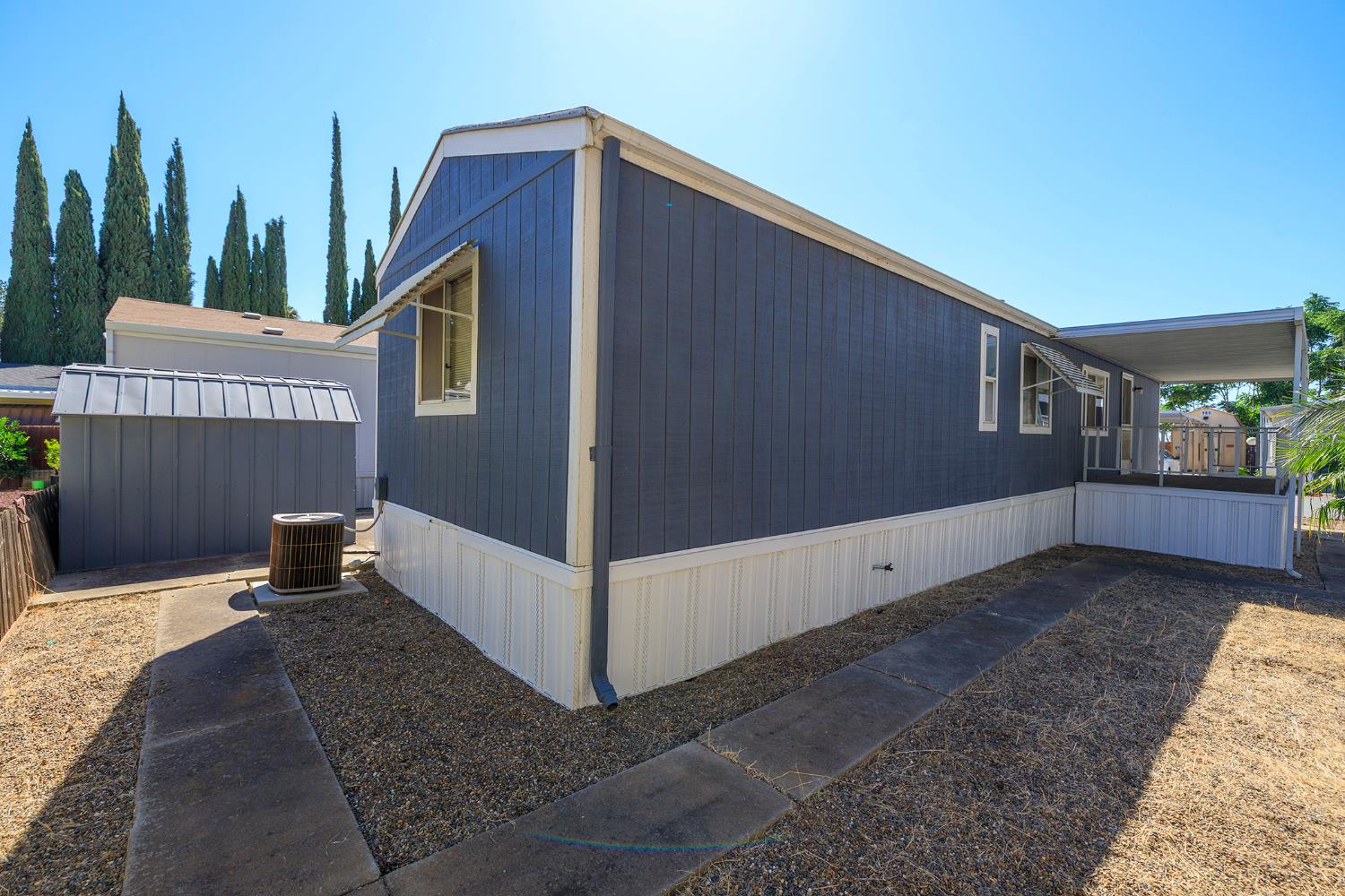 250 E Las Palmas Avenue #37, Patterson, CA 95363