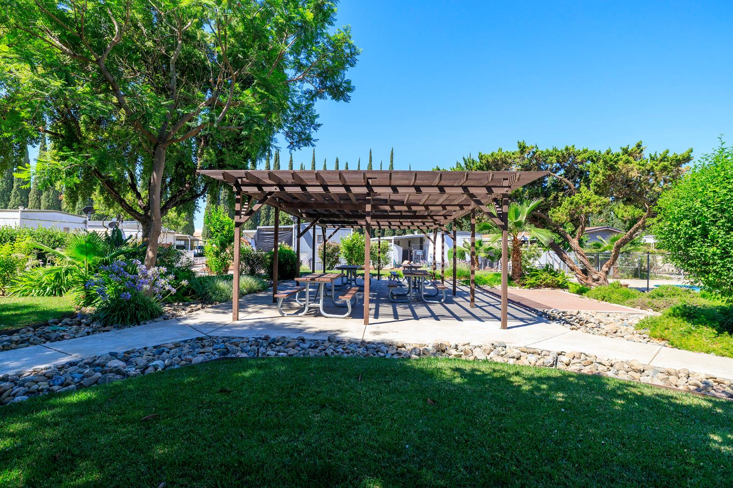 250 E Las Palmas Avenue #37, Patterson, CA 95363
