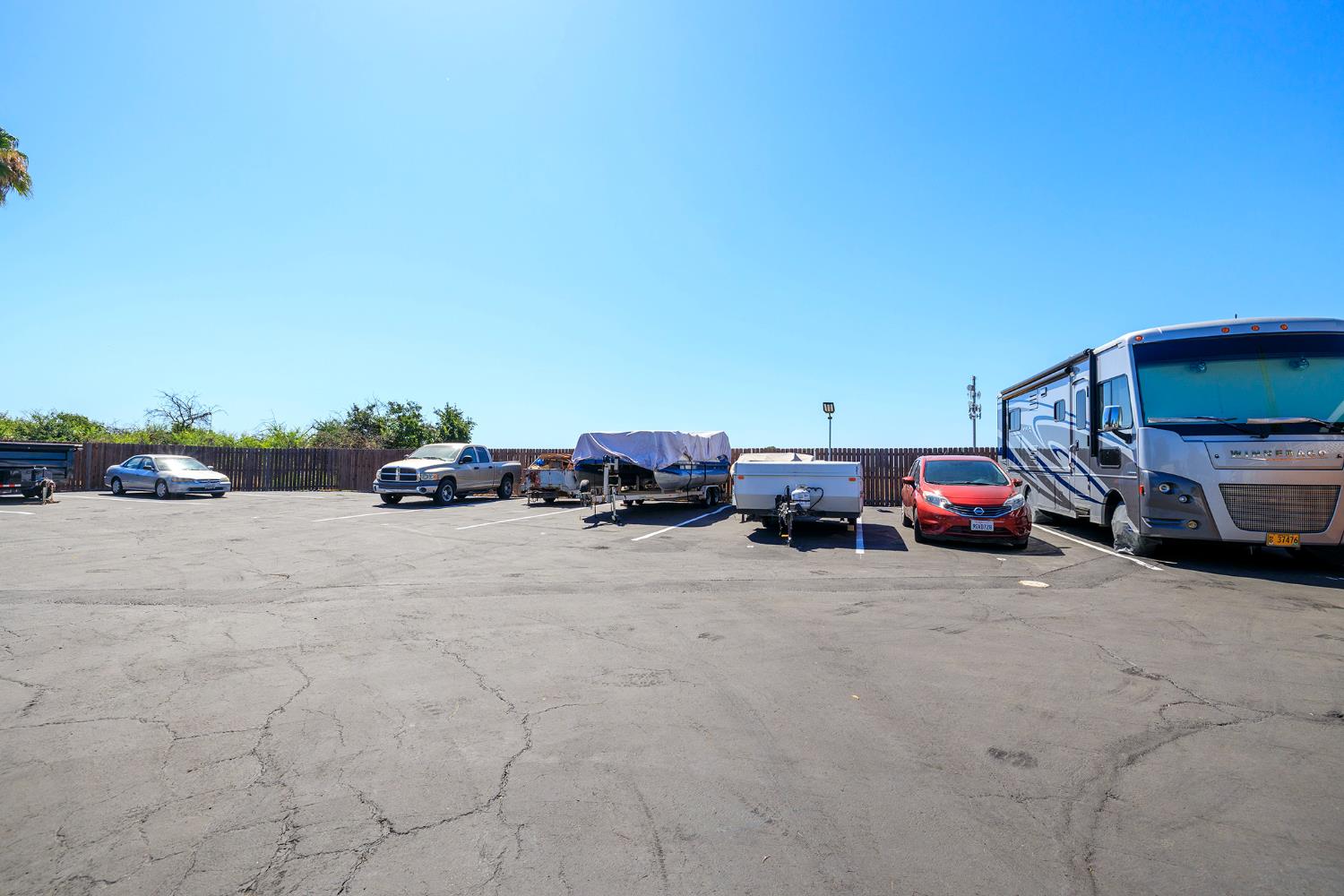 250 E Las Palmas Avenue #37, Patterson, CA 95363