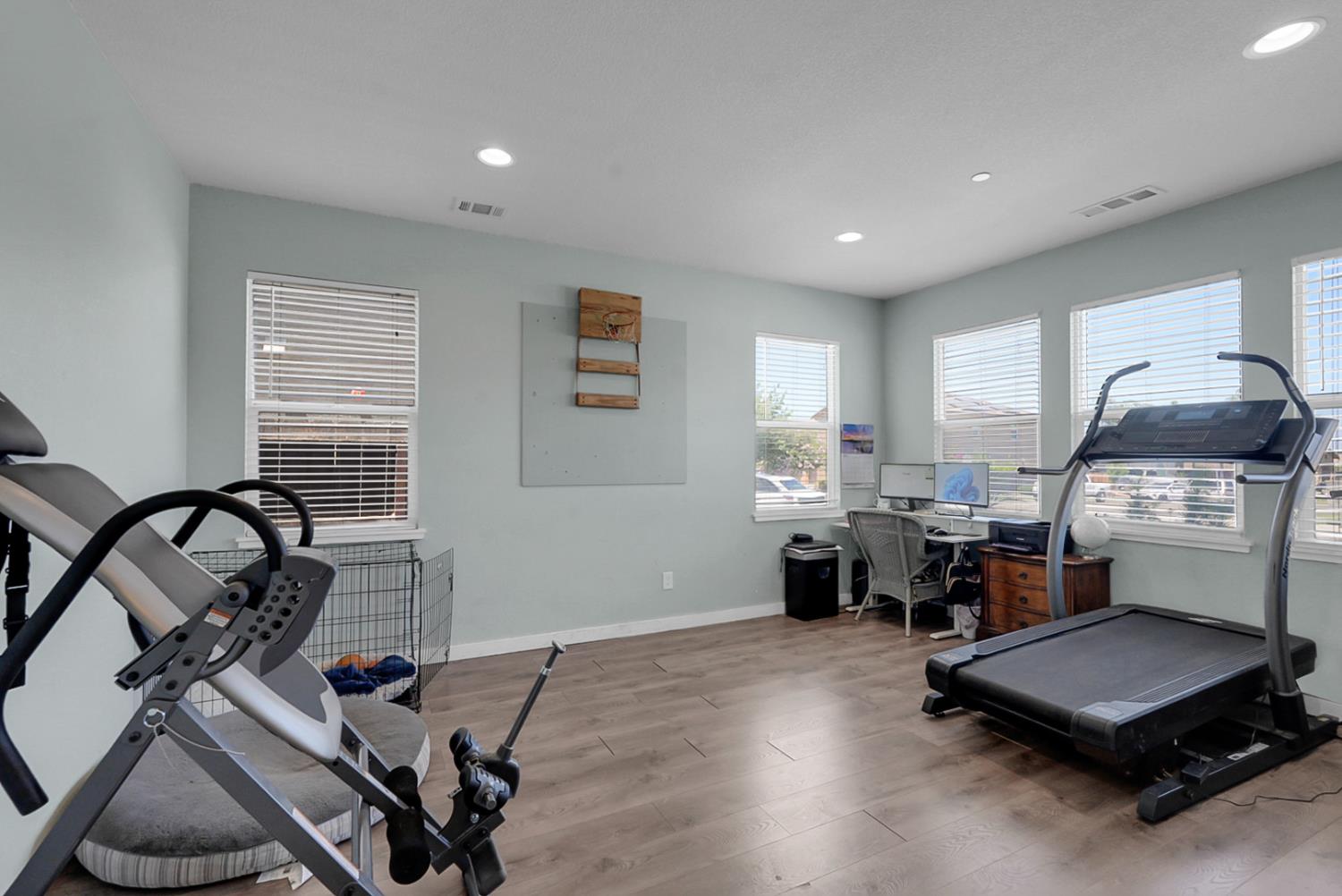 1767 Silver Ridge Way, Oakdale, CA 95361