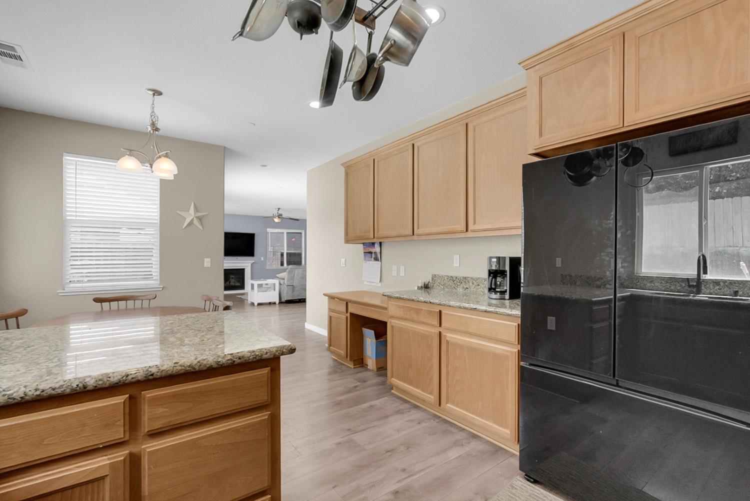 1767 Silver Ridge Way, Oakdale, CA 95361