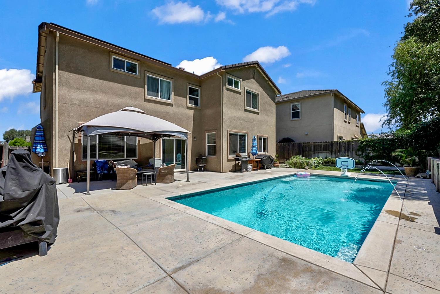 1767 Silver Ridge Way, Oakdale, CA 95361