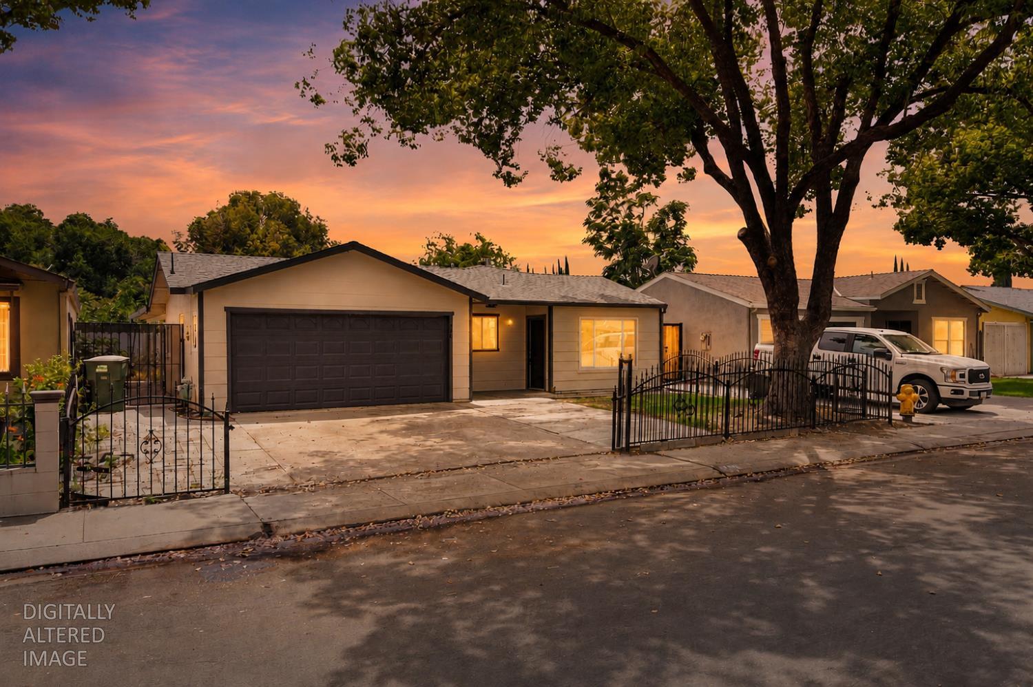 416 Mount Hood Ct, Modesto, CA 95358