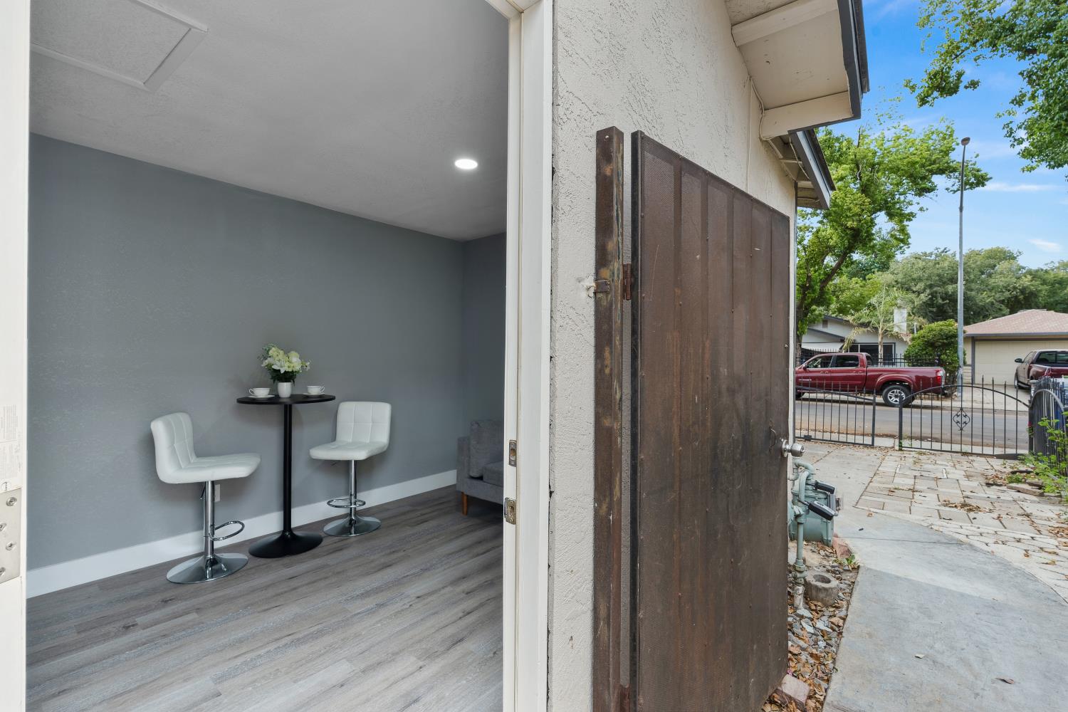 416 Mount Hood Ct, Modesto, CA 95358