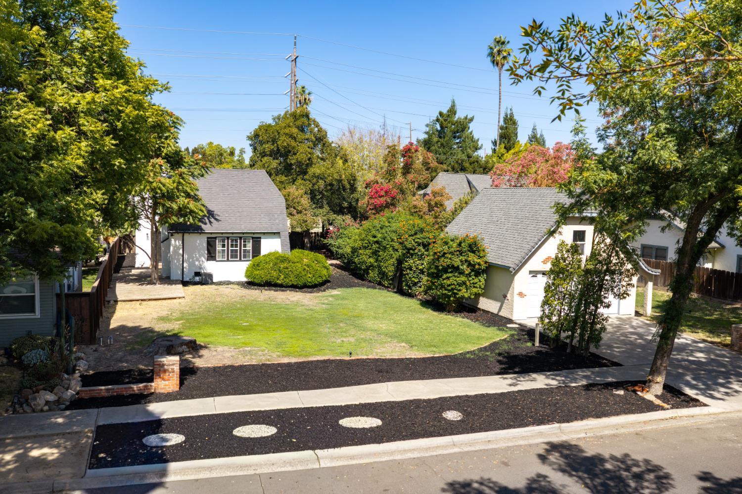 205 Maynell Ave, Modesto, CA 95354