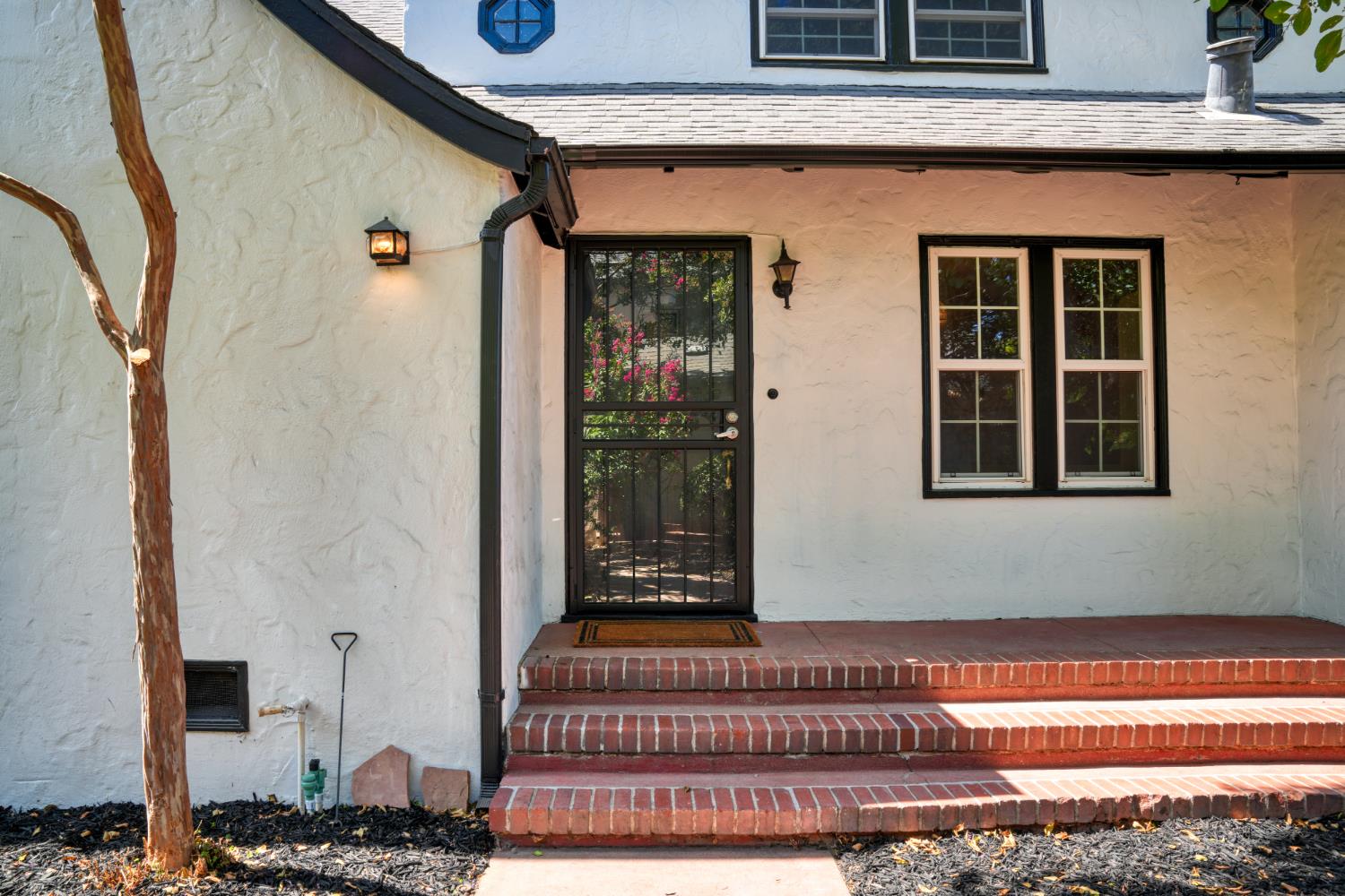 205 Maynell Ave, Modesto, CA 95354