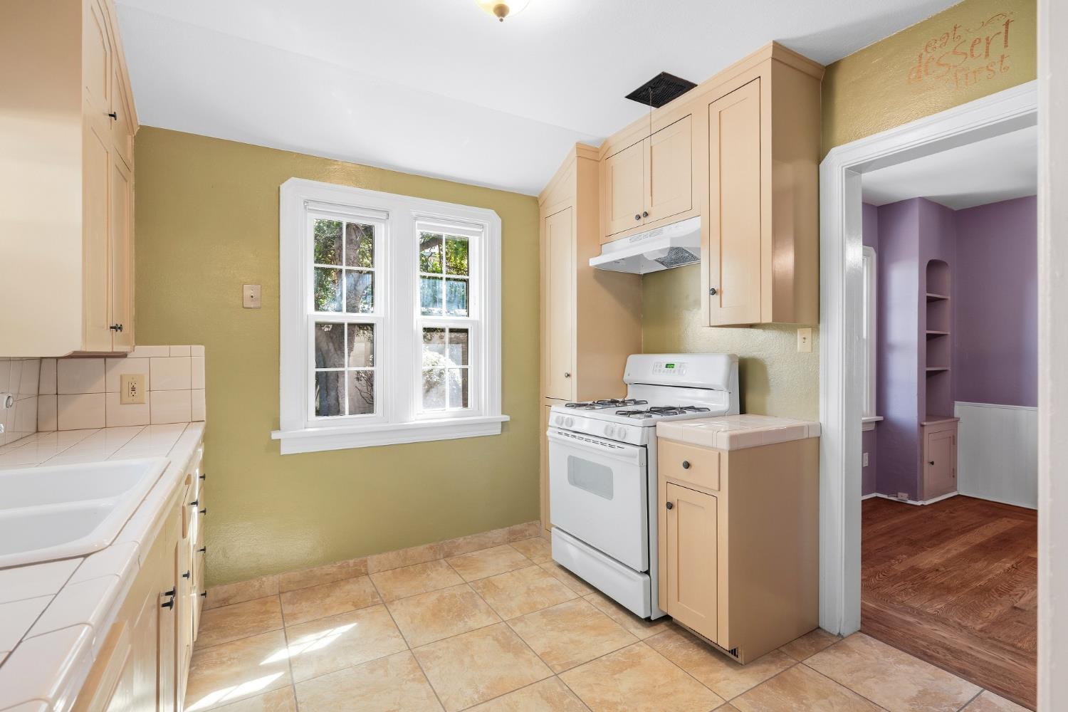 205 Maynell Ave, Modesto, CA 95354