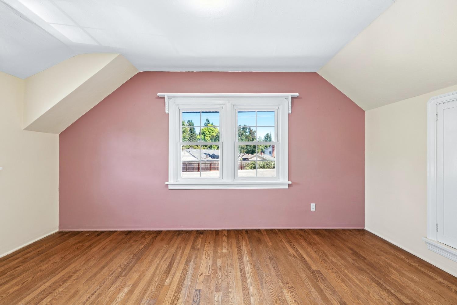 205 Maynell Ave, Modesto, CA 95354