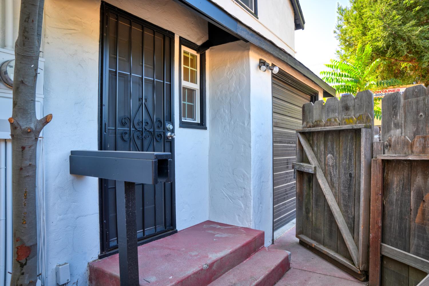 205 Maynell Ave, Modesto, CA 95354