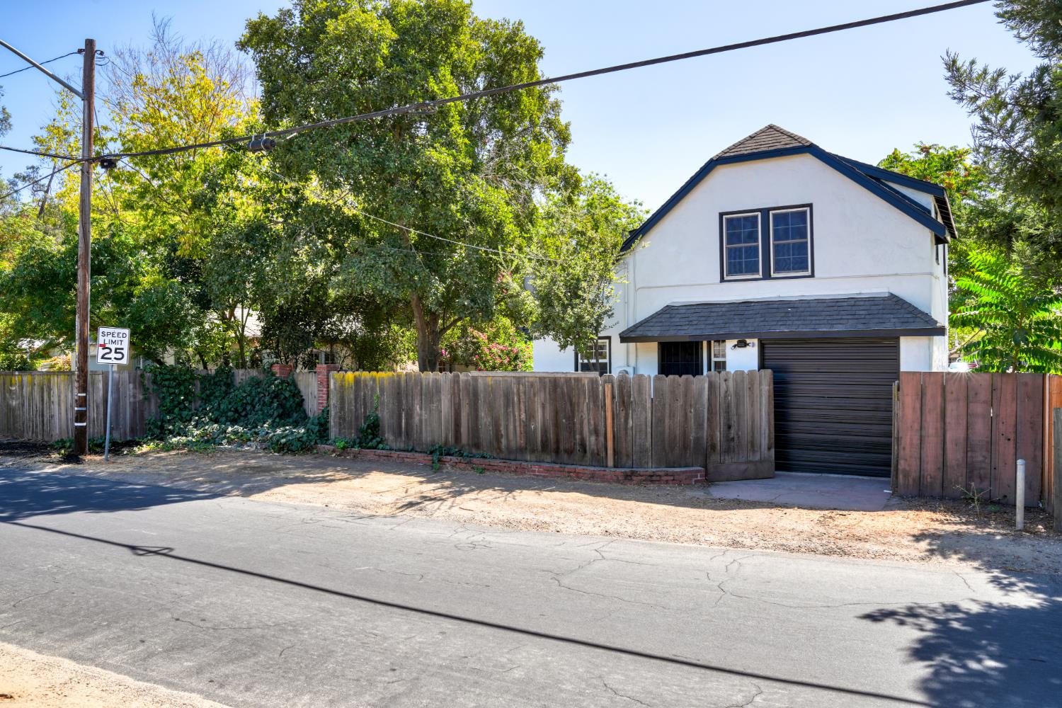205 Maynell Ave, Modesto, CA 95354