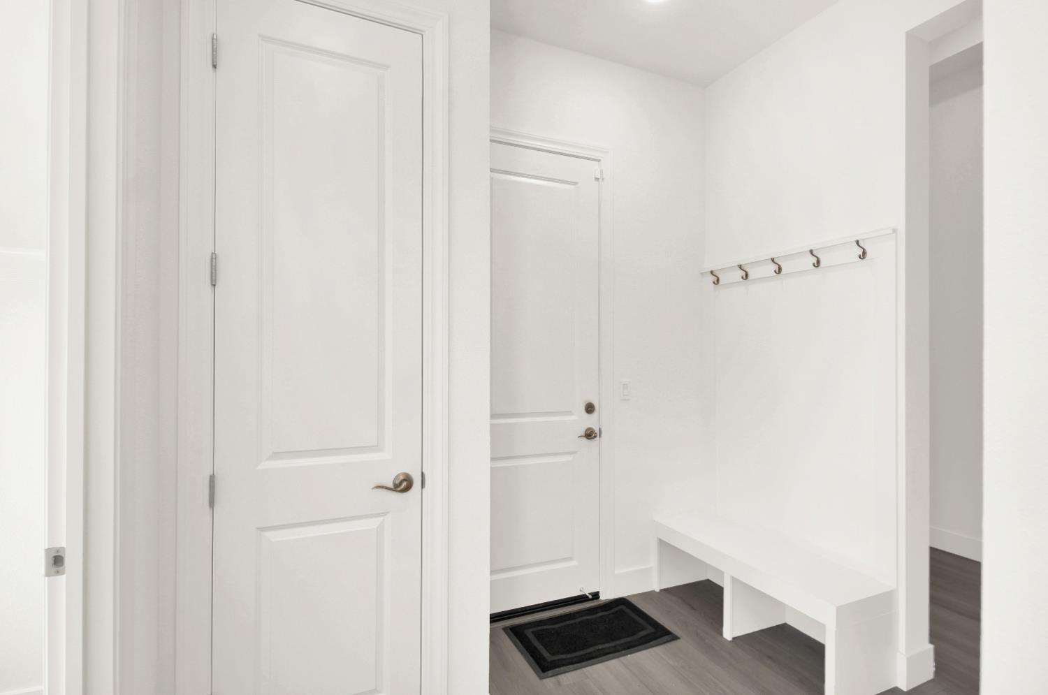 2039 Carmel Ranch Cir, Oakdale, CA 95361