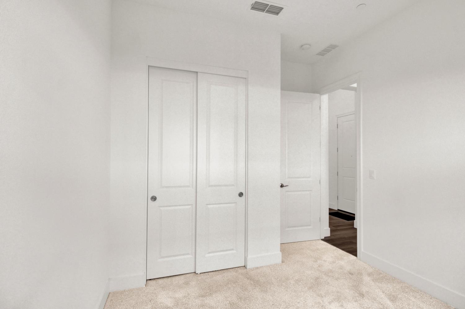 2039 Carmel Ranch Cir, Oakdale, CA 95361