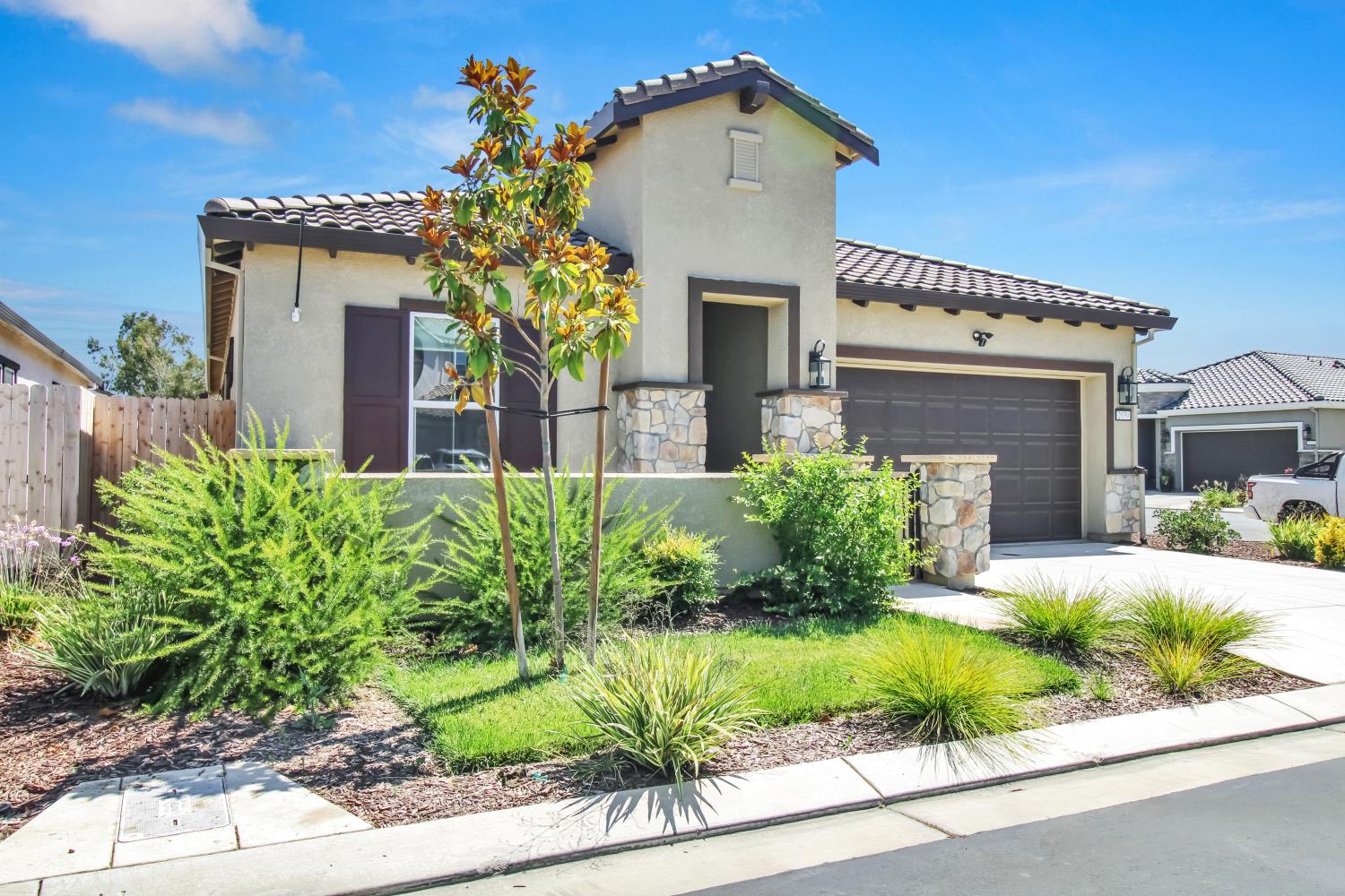 2039 Carmel Ranch Cir, Oakdale, CA 95361