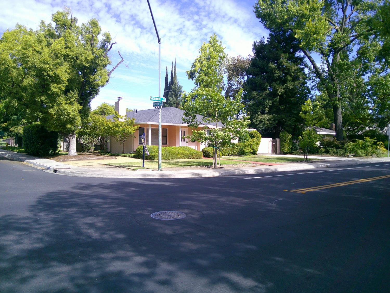 1020 Sycamore Ave, Modesto, CA 95350