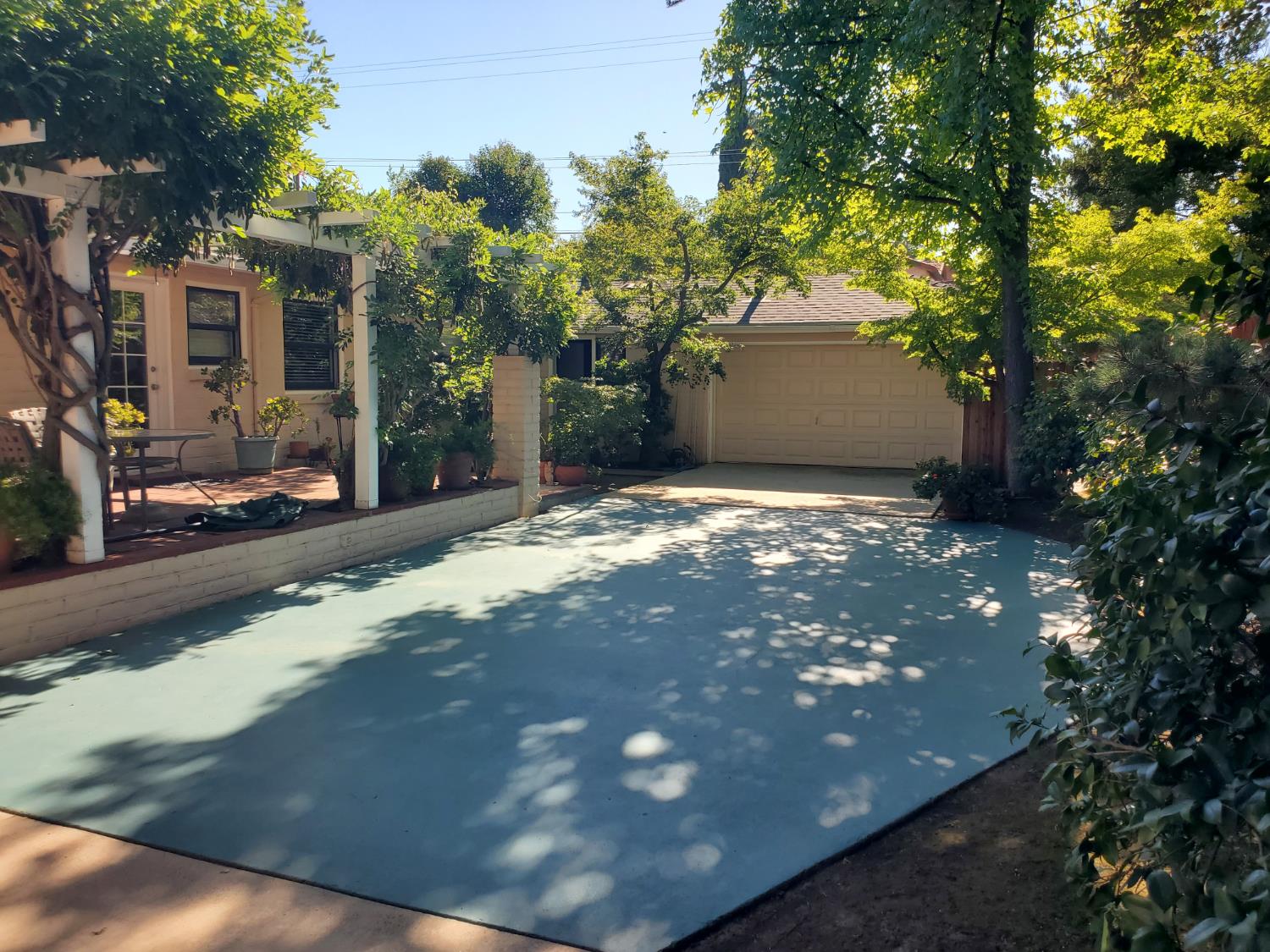 1020 Sycamore Ave, Modesto, CA 95350