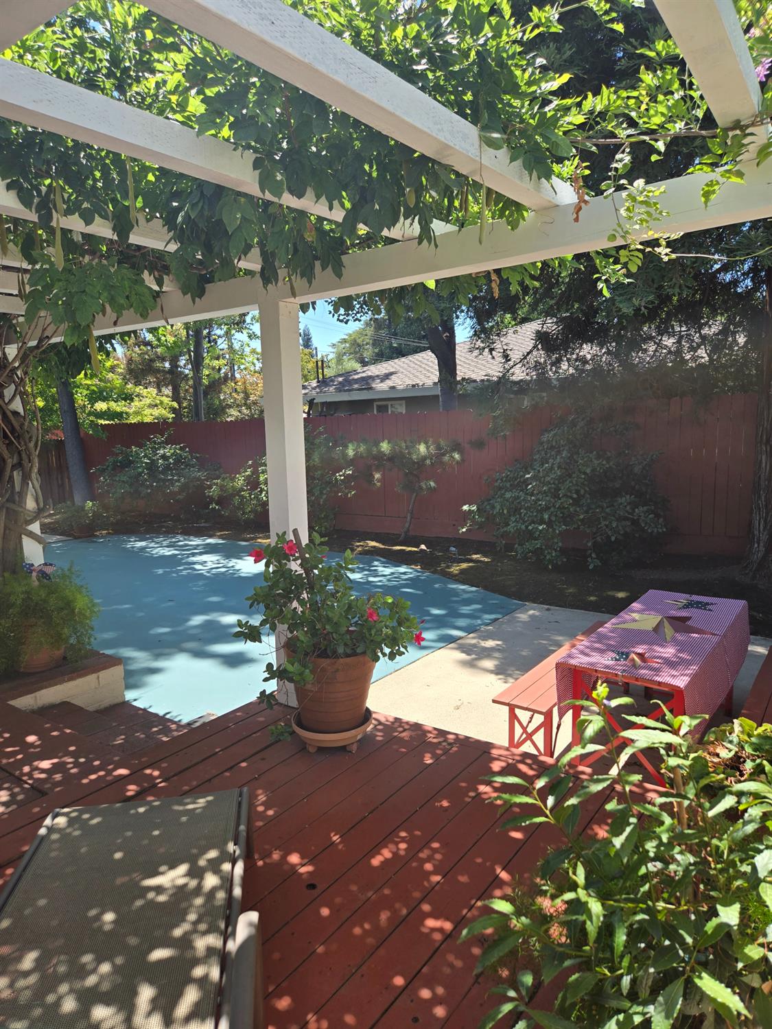 1020 Sycamore Ave, Modesto, CA 95350