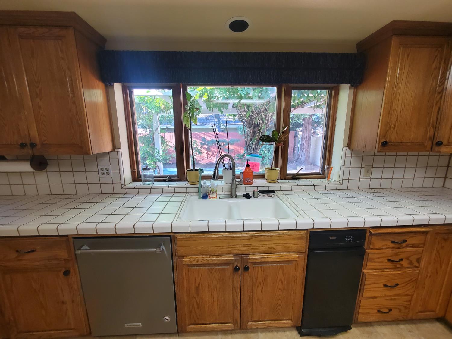 1020 Sycamore Ave, Modesto, CA 95350