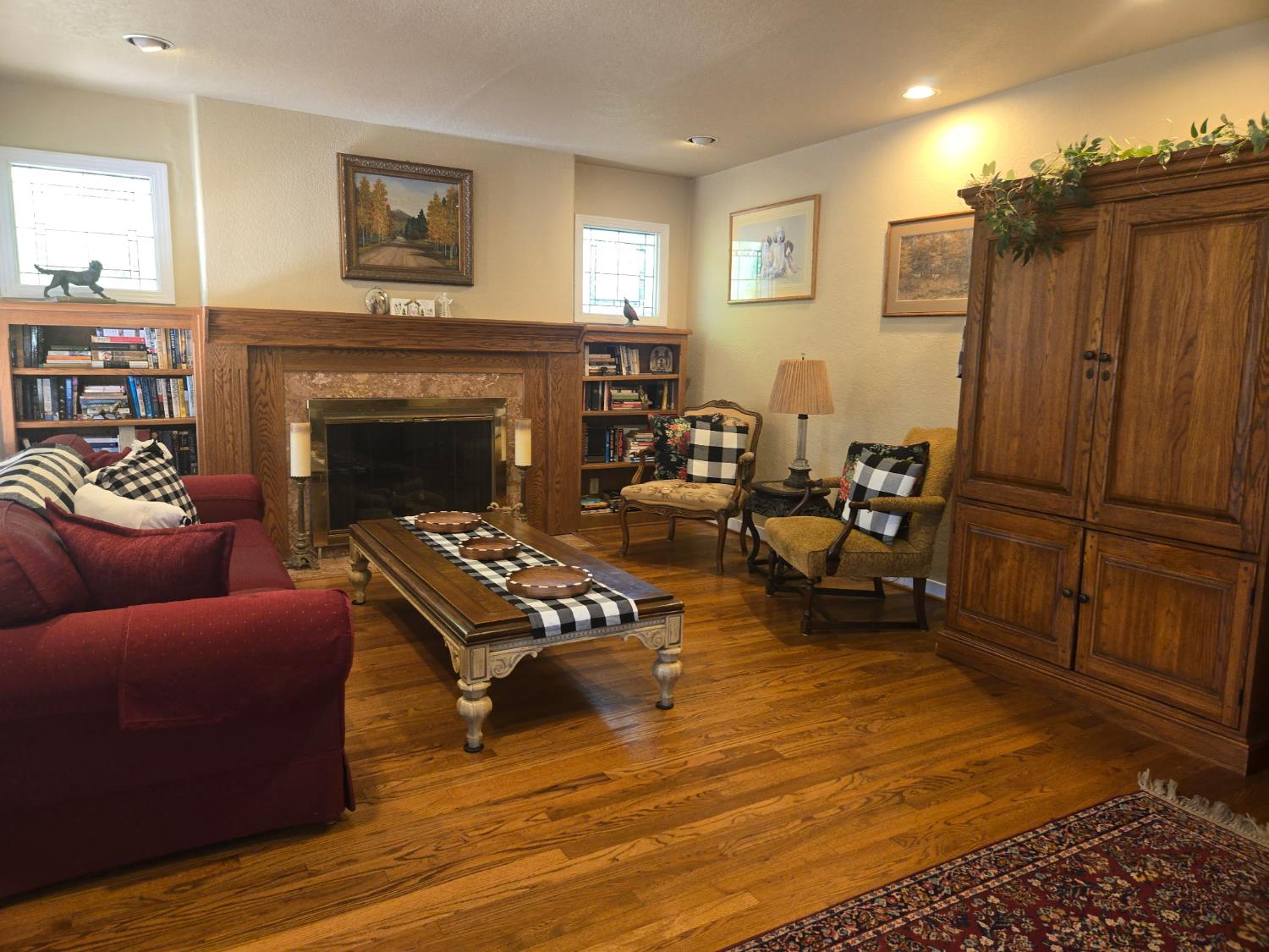 1020 Sycamore Ave, Modesto, CA 95350