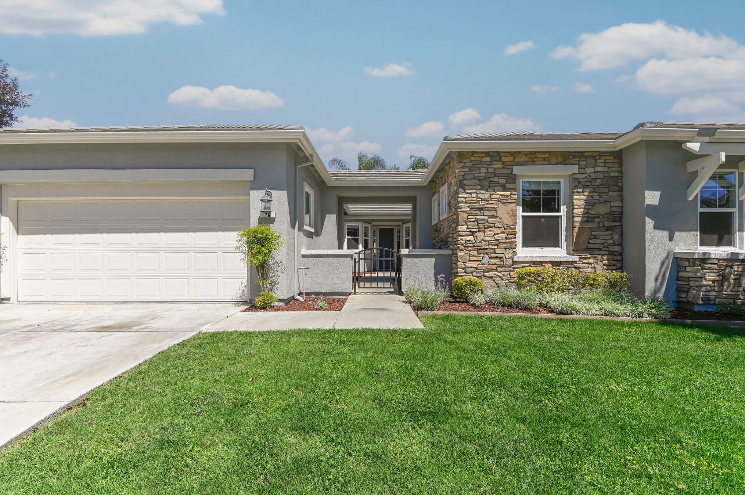 76 Portrait Ln, Patterson, CA 95363