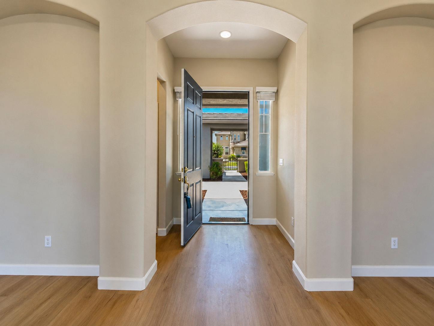 76 Portrait Ln, Patterson, CA 95363