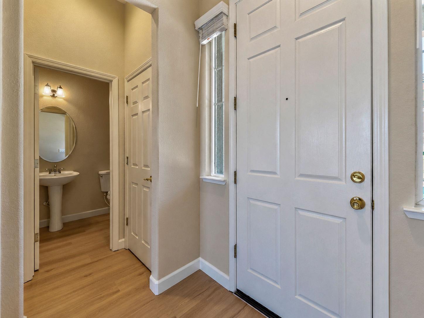 76 Portrait Ln, Patterson, CA 95363