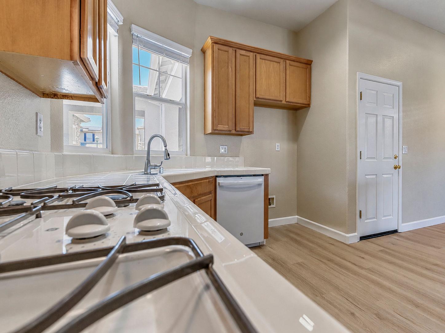 76 Portrait Ln, Patterson, CA 95363