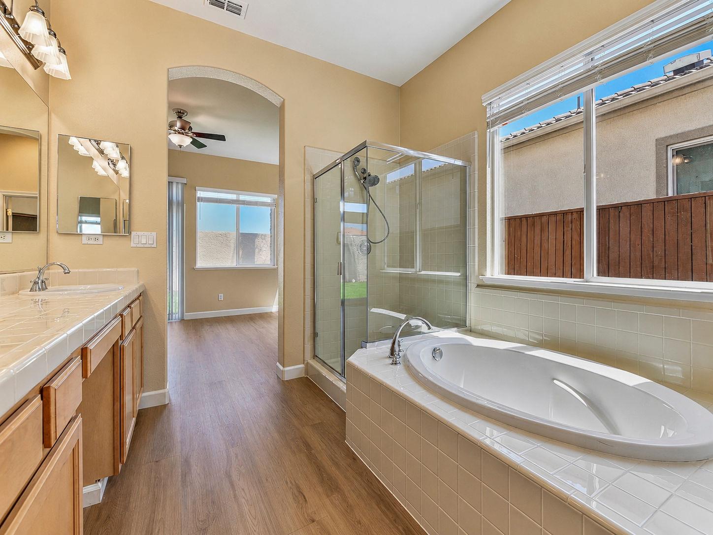 76 Portrait Ln, Patterson, CA 95363