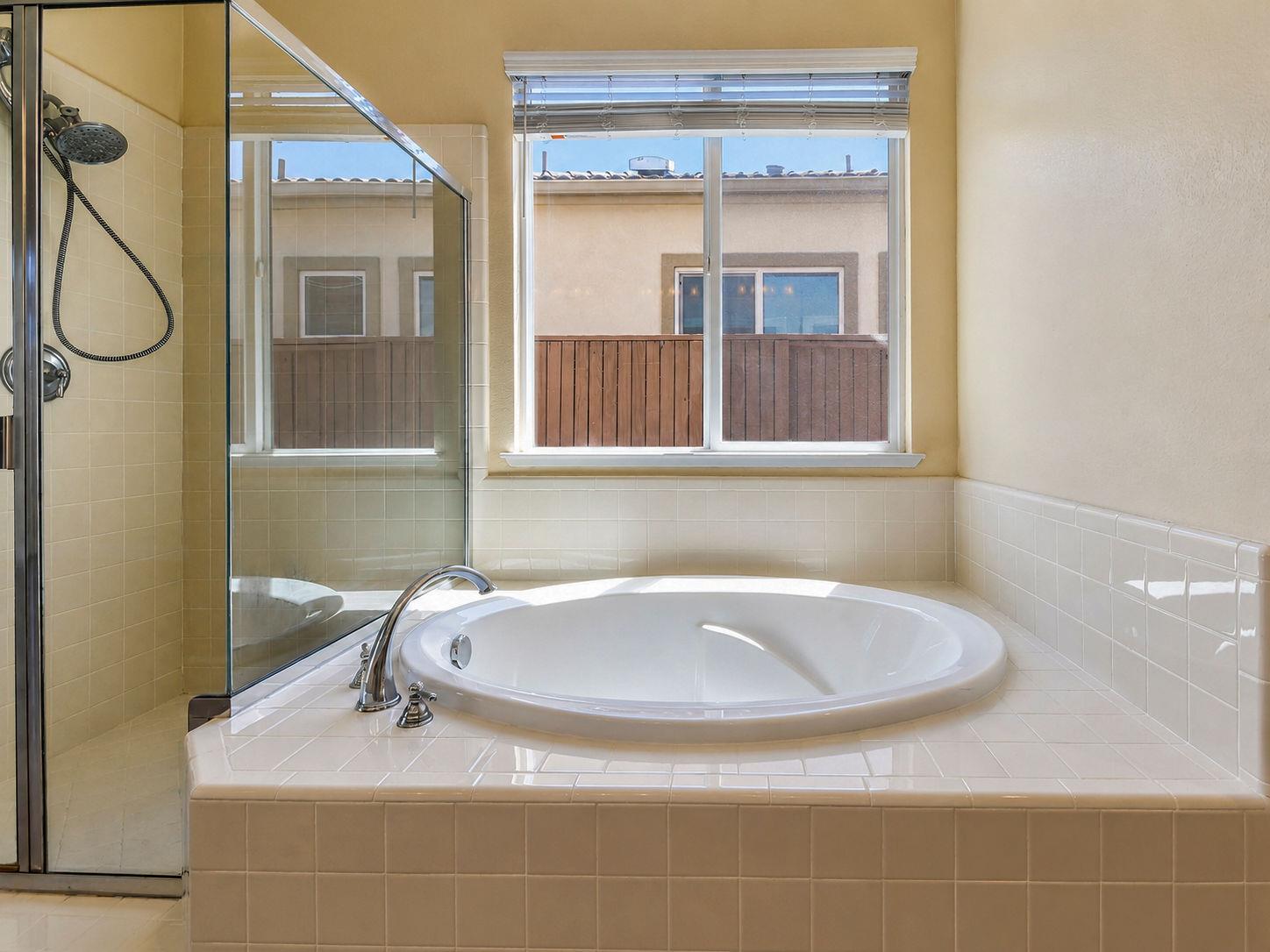 76 Portrait Ln, Patterson, CA 95363