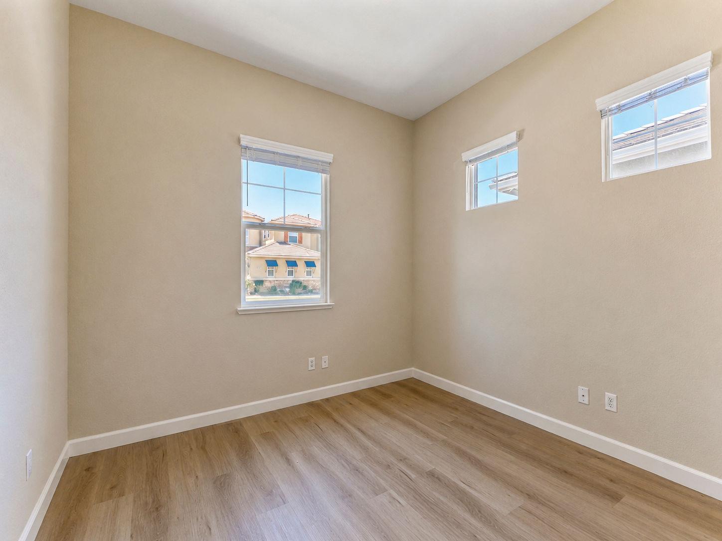 76 Portrait Ln, Patterson, CA 95363