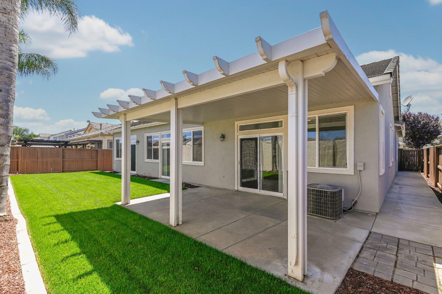 76 Portrait Ln, Patterson, CA 95363