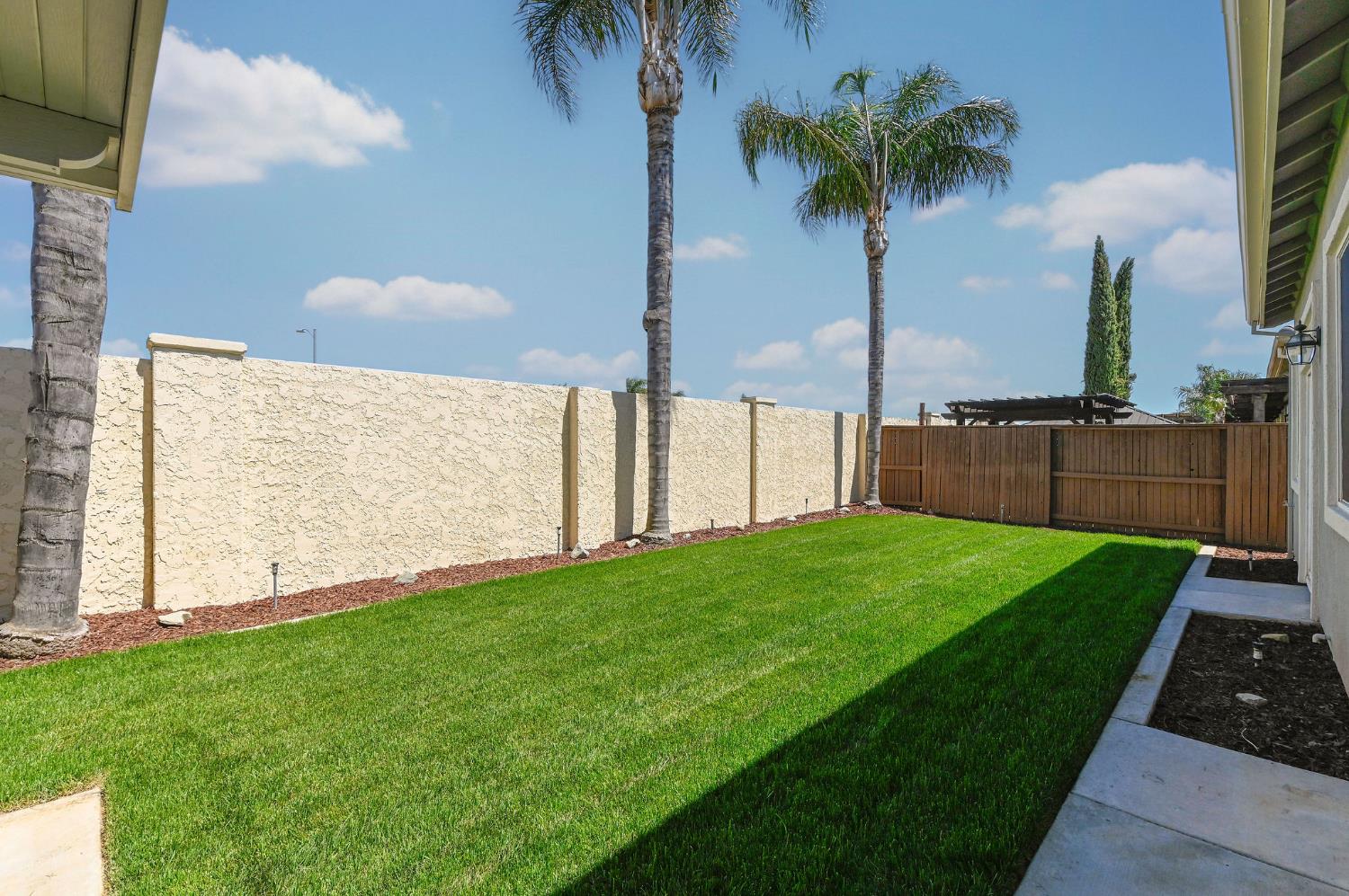 76 Portrait Ln, Patterson, CA 95363