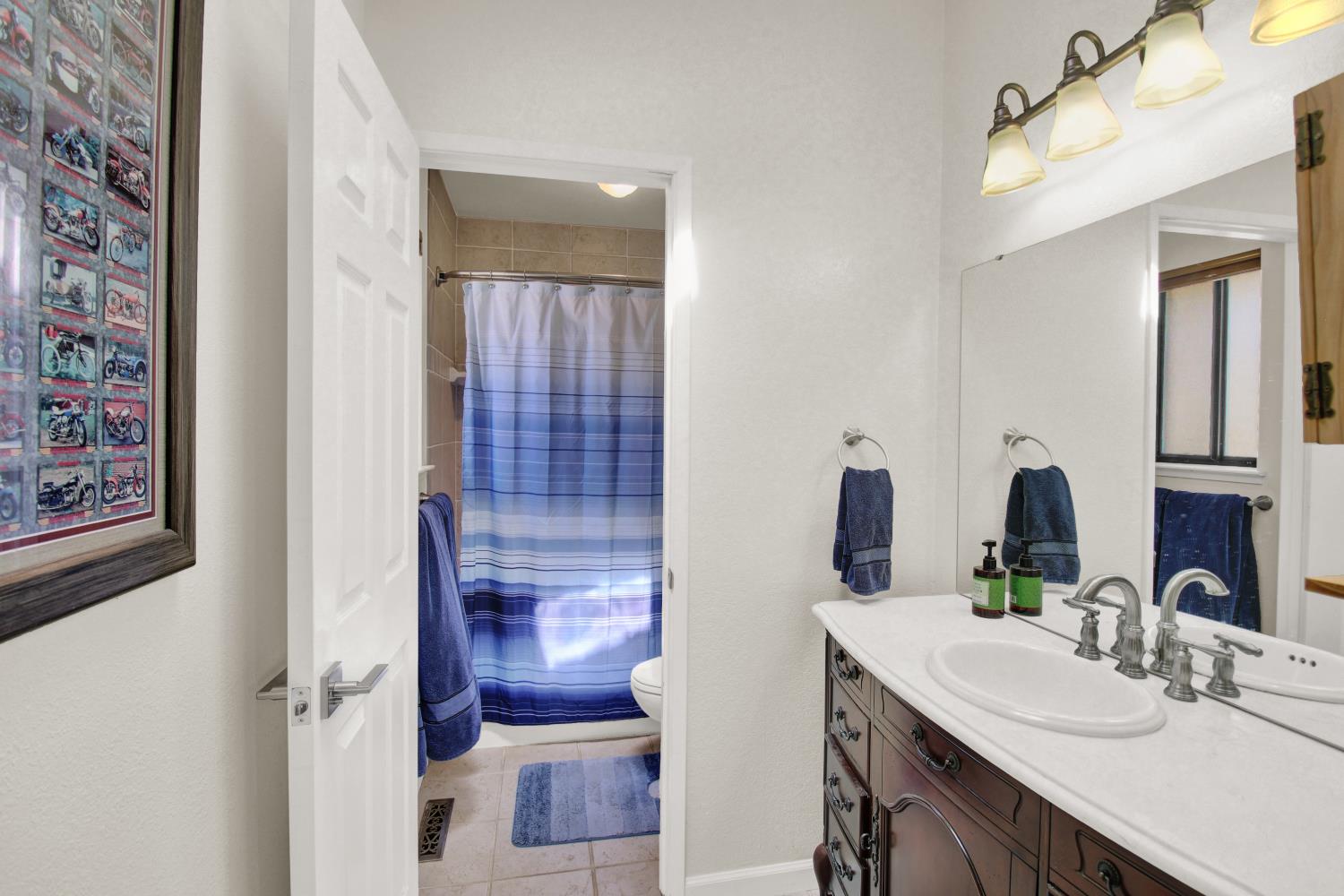 5270 Arbolada Dr, La Grange, CA 95329