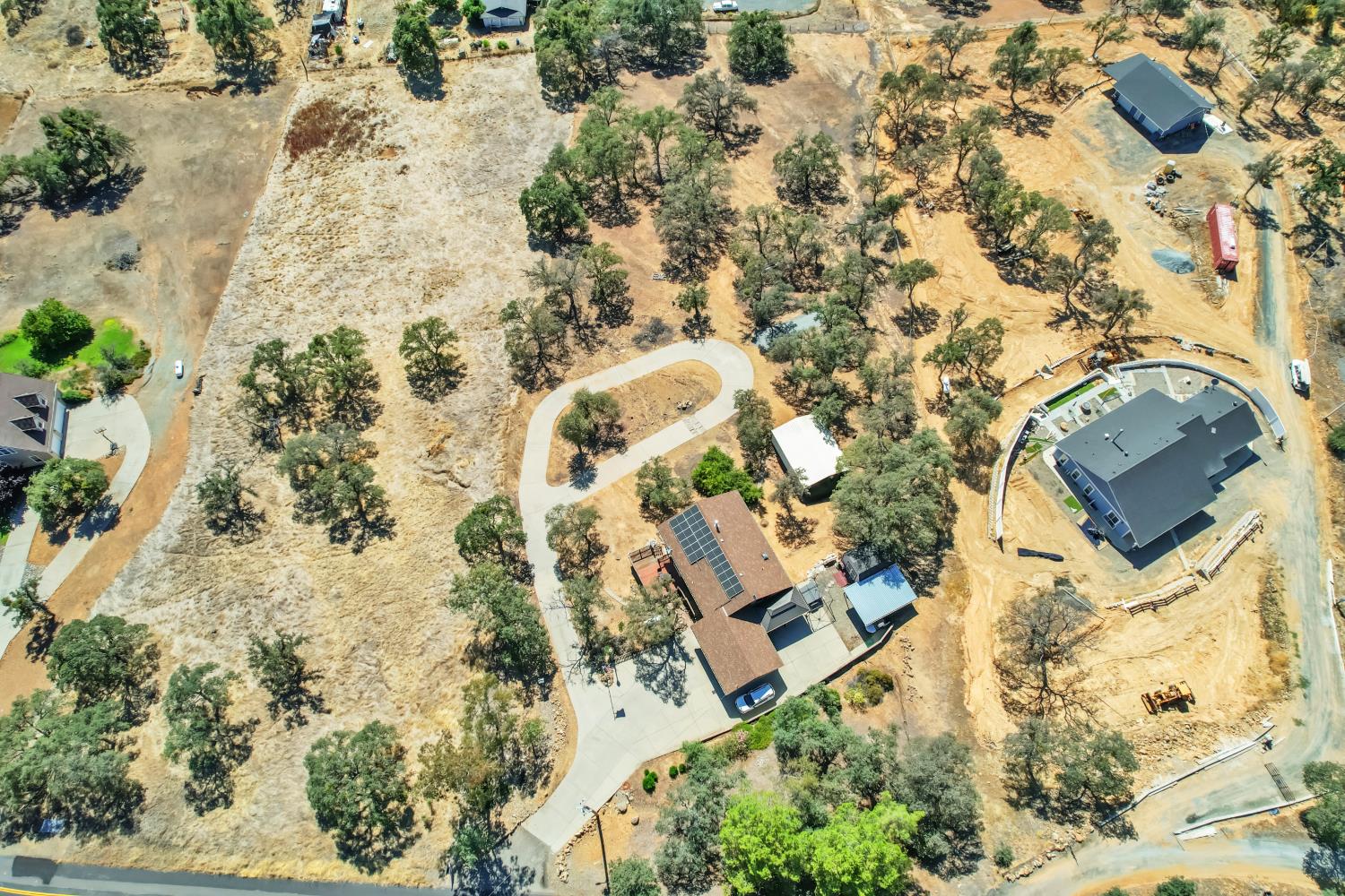 5270 Arbolada Dr, La Grange, CA 95329
