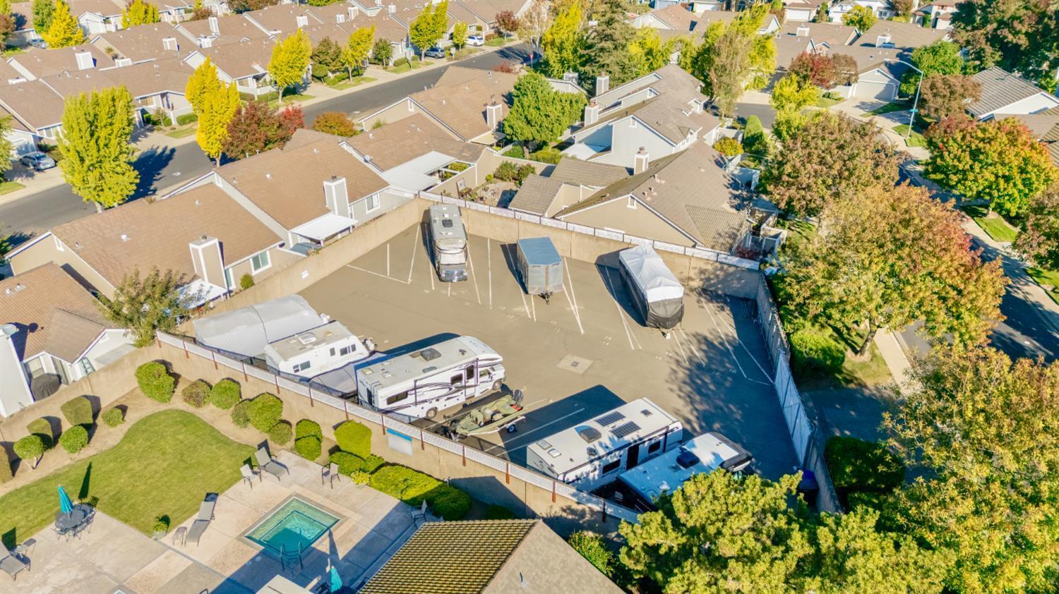 2340 St Lawrence Ln, Modesto, CA 95356