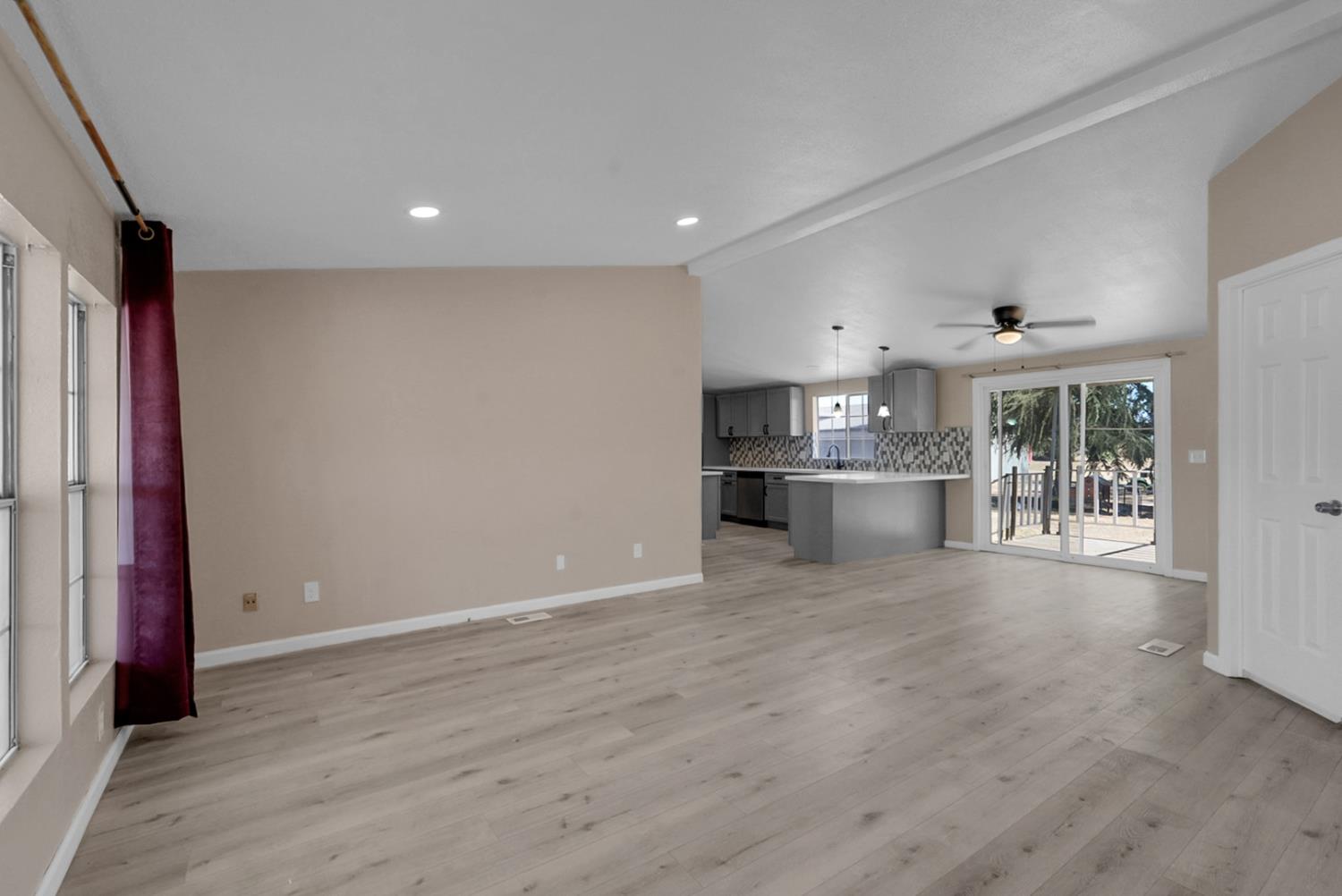 3430 E Redwood Rd, Ceres, CA 95307