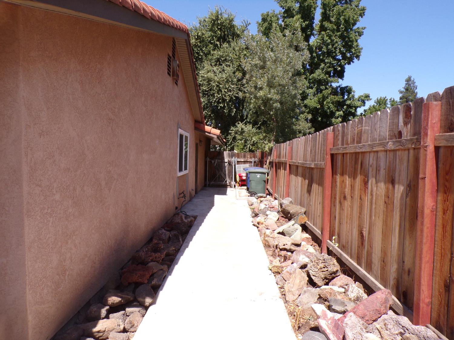3204 Paioni Ct, Modesto, CA 95356