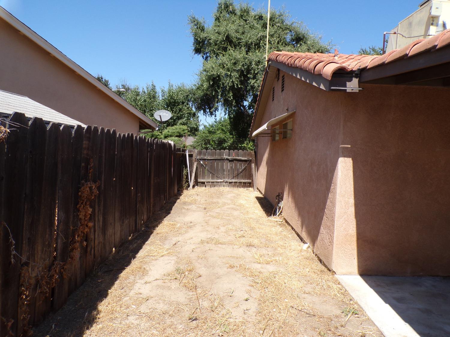 3204 Paioni Ct, Modesto, CA 95356