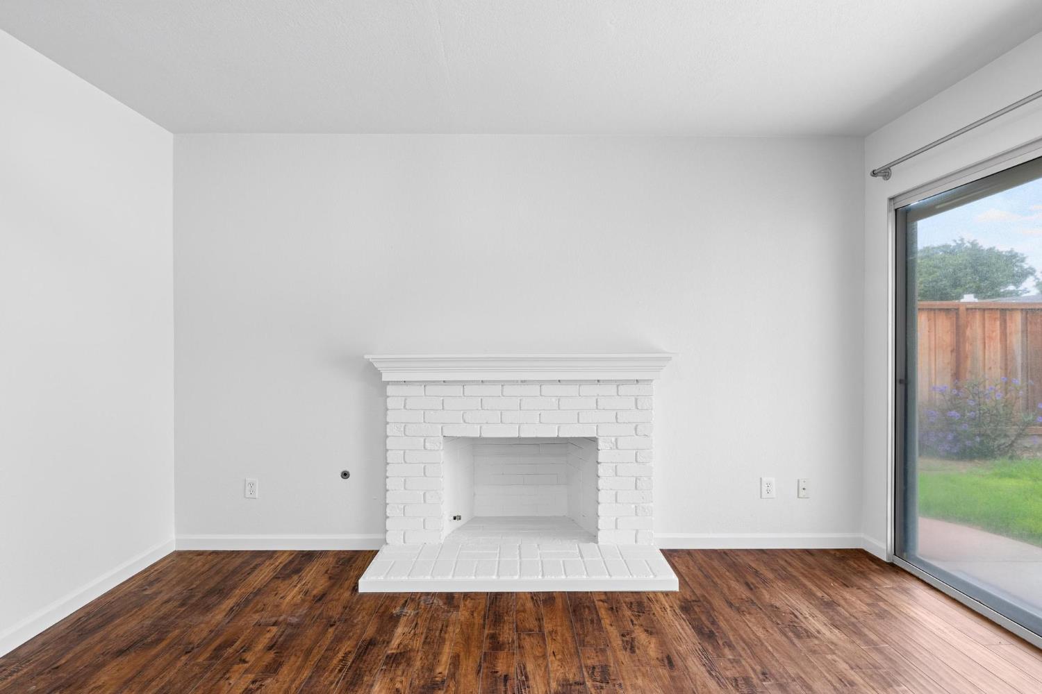 4021 Creamery Way, Modesto, CA 95356