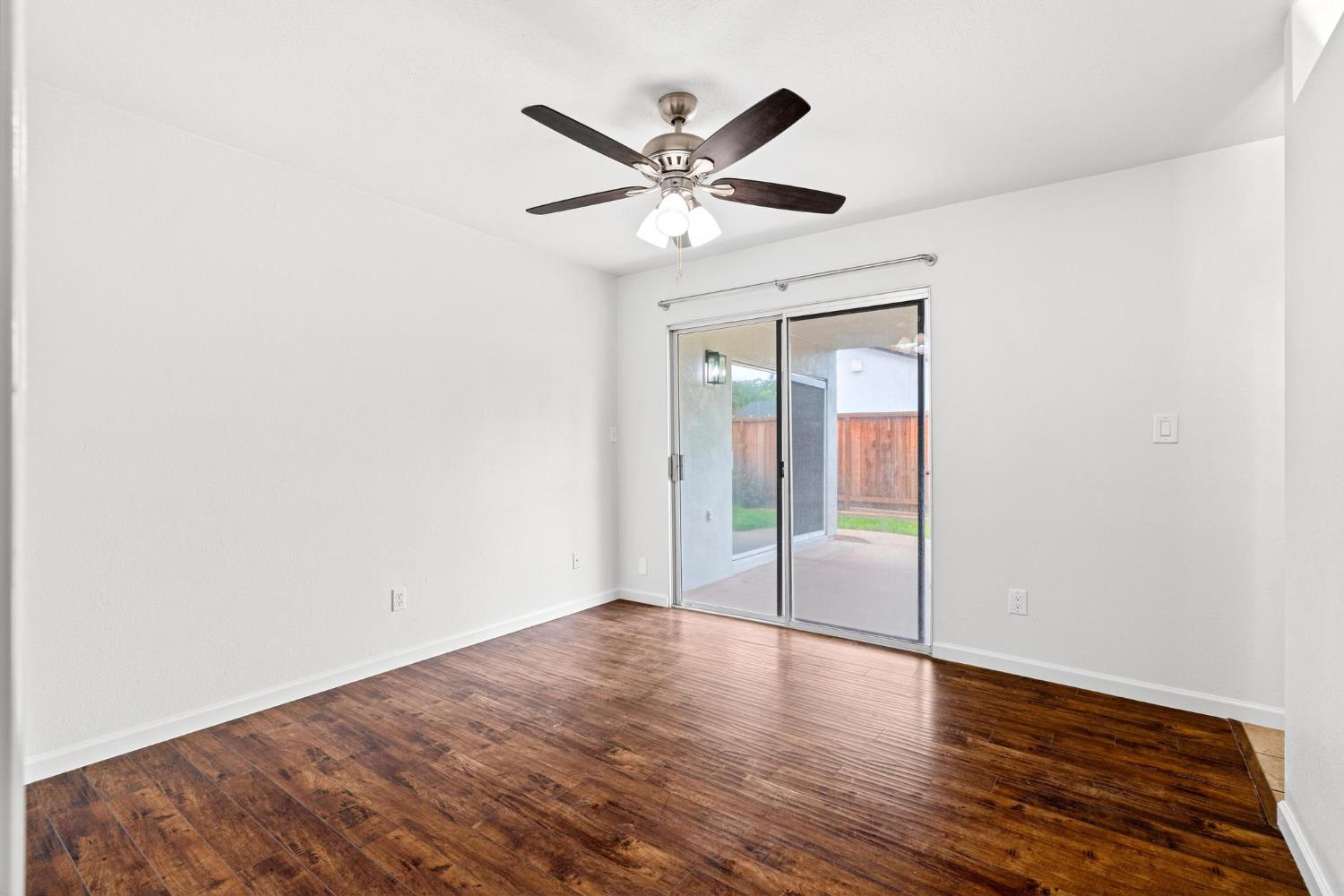 4021 Creamery Way, Modesto, CA 95356