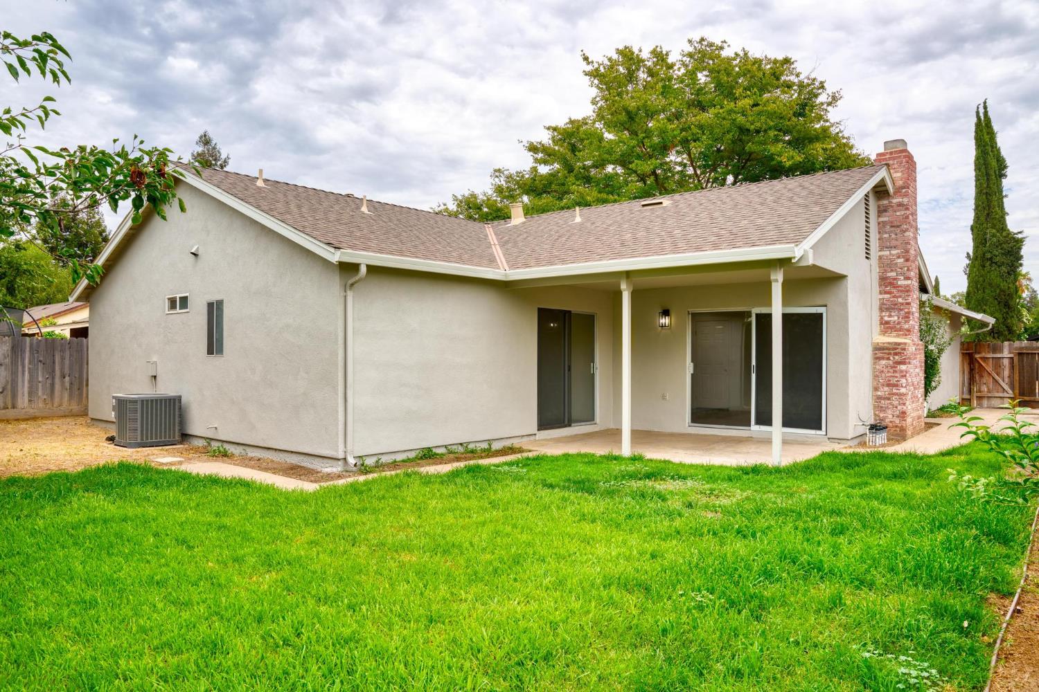 4021 Creamery Way, Modesto, CA 95356
