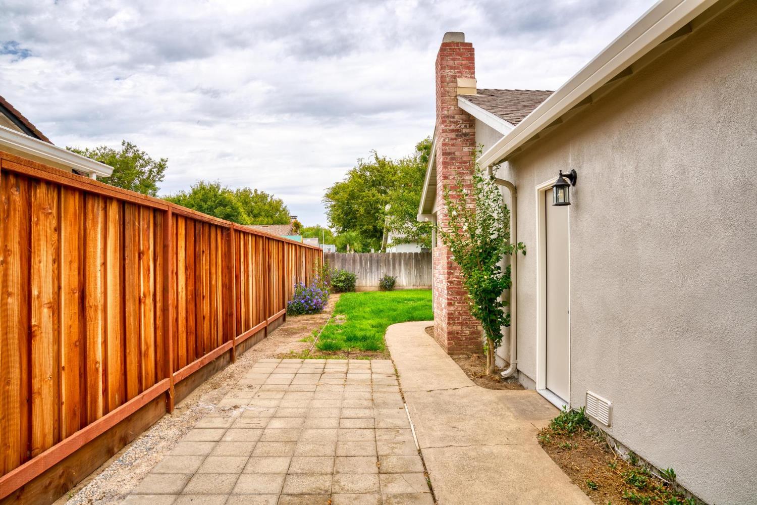 4021 Creamery Way, Modesto, CA 95356