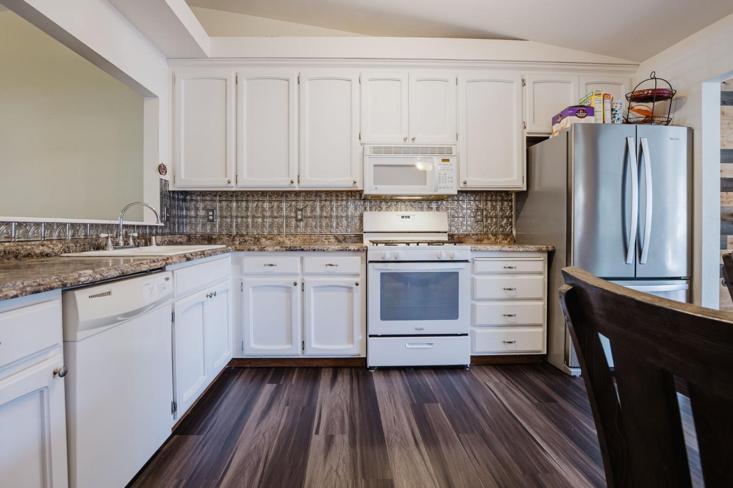 102 S Benicia St, Planada, CA 95365