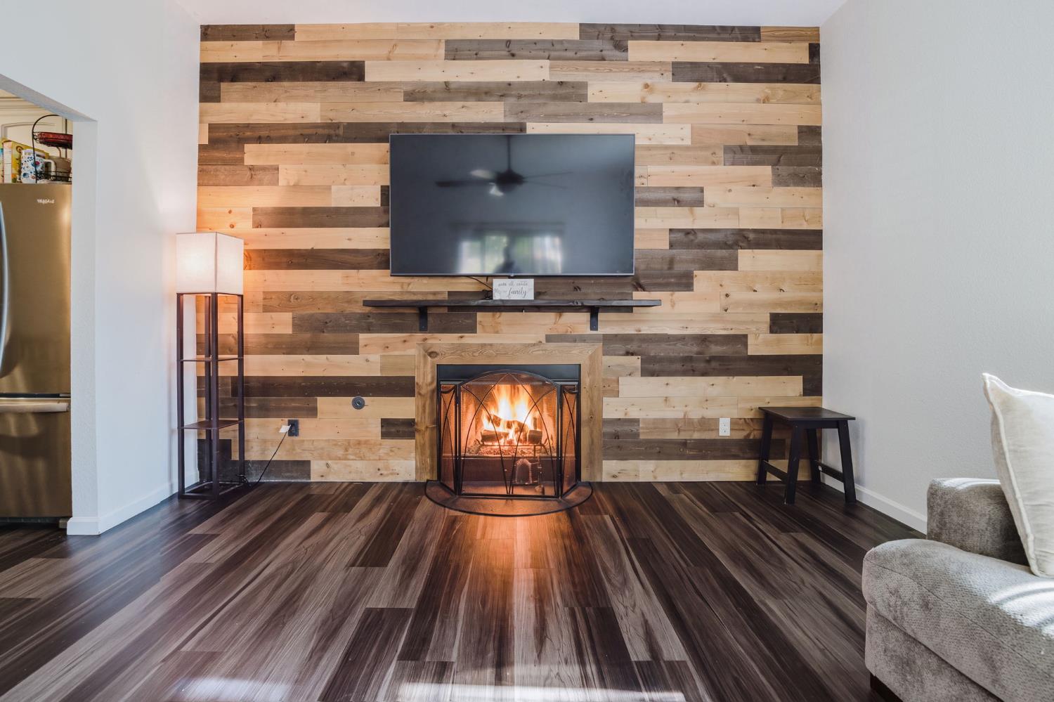 102 S Benicia St, Planada, CA 95365