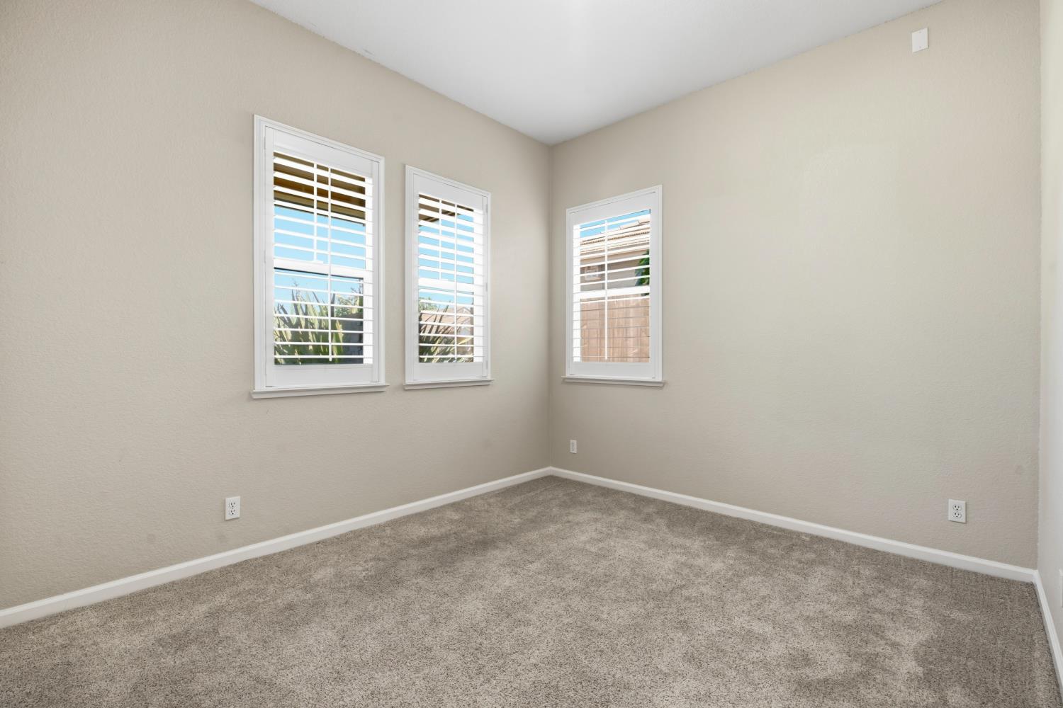 1701 Thomas Ct, Modesto, CA 95355