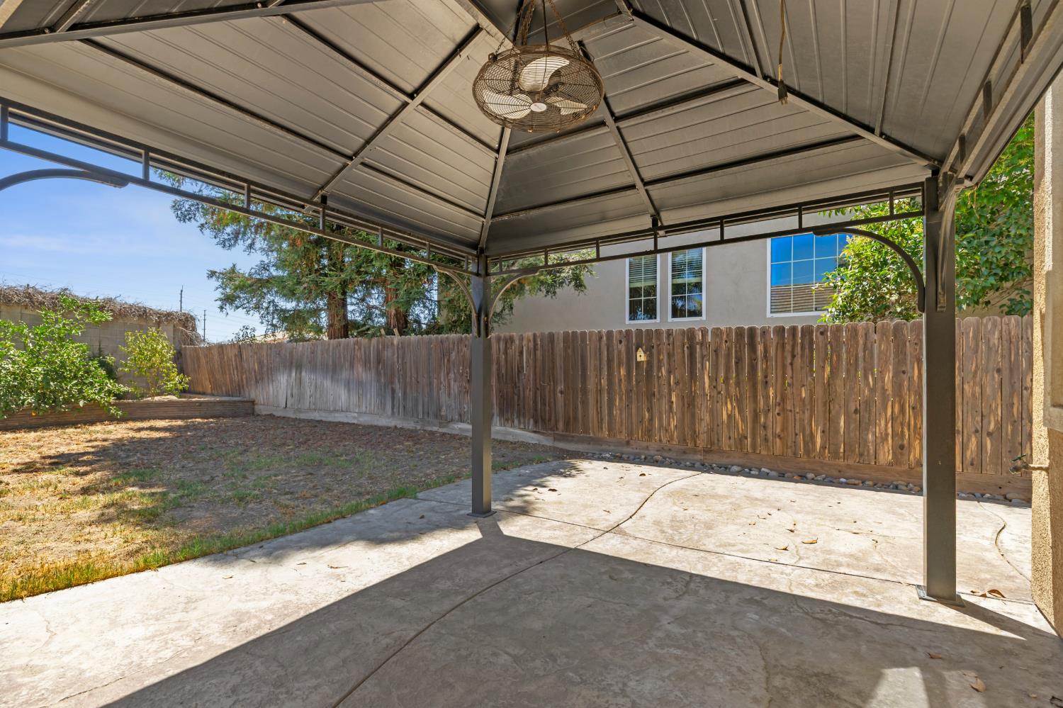 1701 Thomas Ct, Modesto, CA 95355