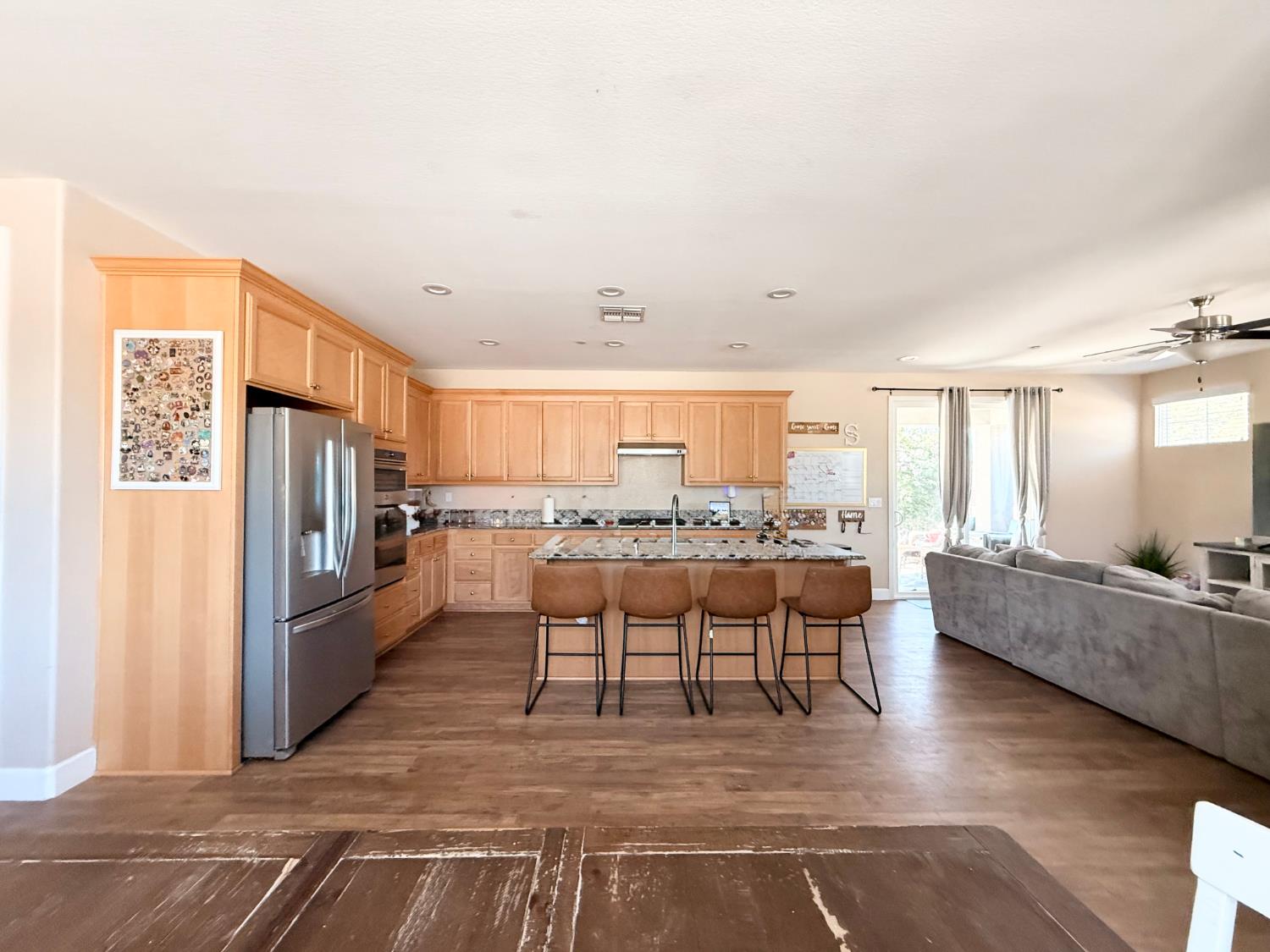 1673 Mcmanis Ln, Ripon, CA 95366